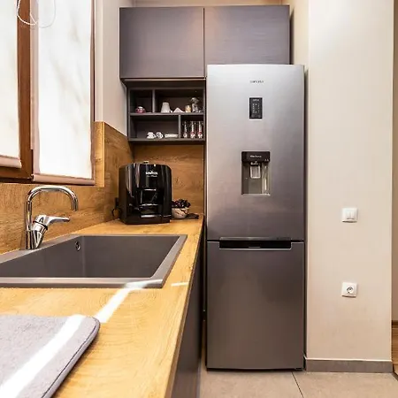 Beautiful 1bd Flat With A Parking Spot In The Centre Апартамент